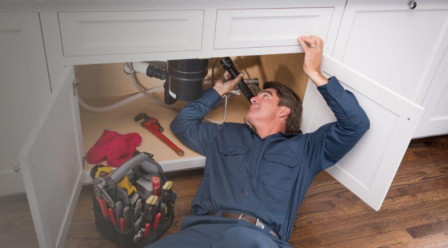Local expert plumbing services in Huron, CA